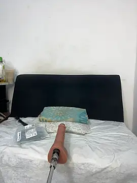 Snapshot of chiquimaturesexy chatting on June 17, 9:36 pm chiquimaturesexy online show from June 17, 9:36 pm
