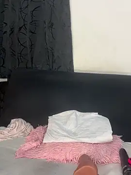 chiquimaturesexy online show from December 22, 9:48 pm