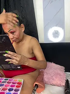 chiquimaturesexy online show from March 22, 5:47 pm