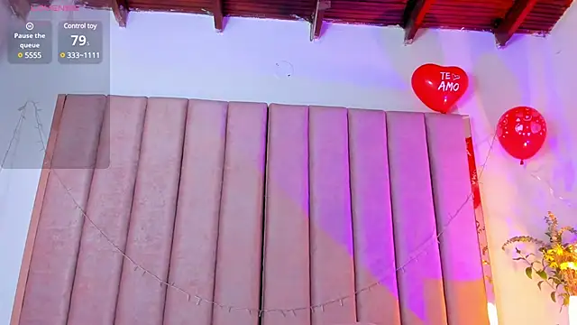 VICTORIA RASH online show from February 14, 5:25 pm