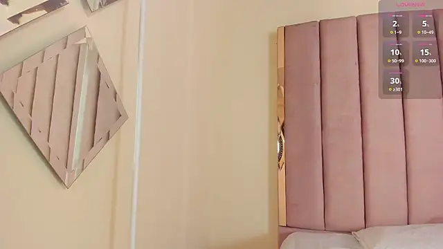 VICTORIA RASH online show from February 3, 2:53 am