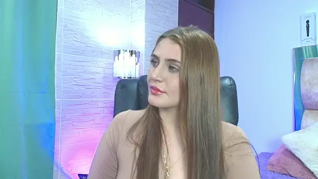 dakota Robbins  online show from September 28, 11:01 pm