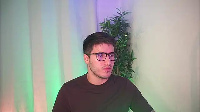 Tony Wylie online show from February 14, 3:45 pm