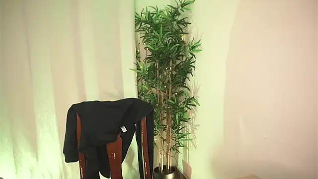 Tony Wylie online show from March 19, 6:46 am