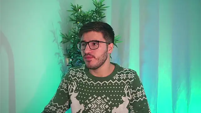 Tony Wylie online show from December 2, 11:01 am