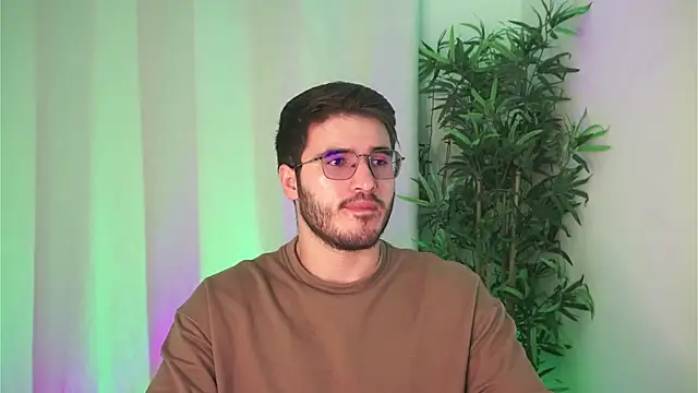 Tony Wylie online show from April 18, 4:15 am