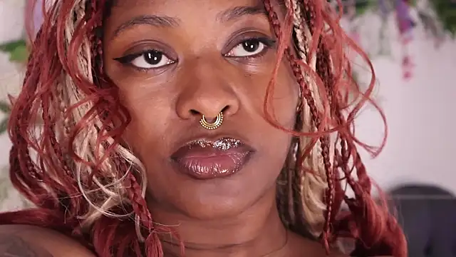 justnala  online show from April 3, 2:34 pm