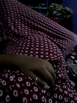 jasmine janu online show from May 18, 7:35 am