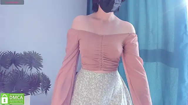 Emmi Flowers online show from September 20, 9:36 am