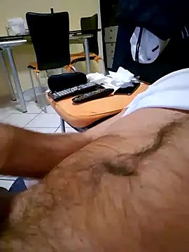 1talianBeutifulCock online show from February 12, 6:51 pm