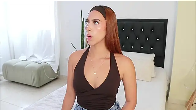 paauly online show from March 13, 6:35 pm