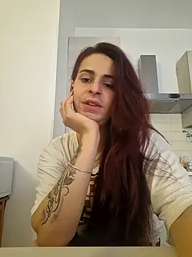 Snapshot of perla97 chatting on October 27, 1:12 pm perla97 online show from October 27, 1:12 pm