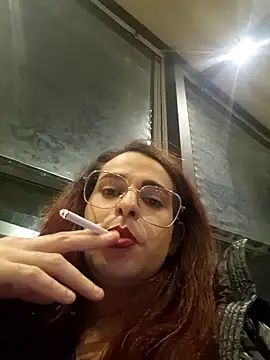 Snapshot of perla97 chatting on December 6, 8:34 pm perla97 online show from December 6, 8:34 pm
