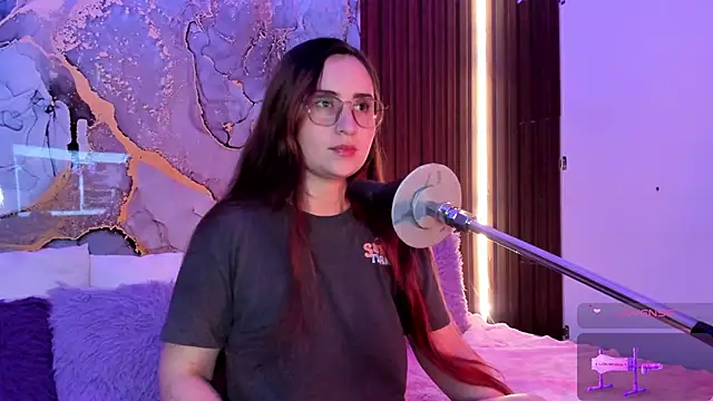 centaurigirl online show from November 10, 12:04 am