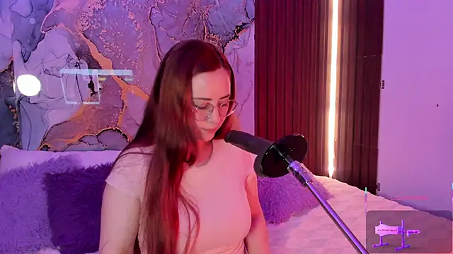 Snapshot of centaurigirl chatting on January 12, 4:30 am centaurigirl online show from January 12, 4:30 am