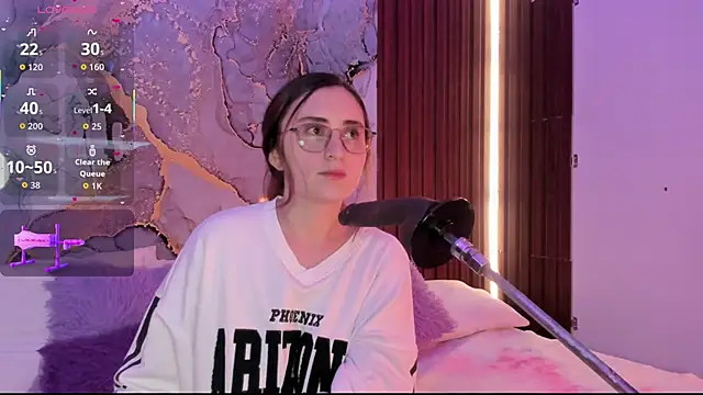 Snapshot of centaurigirl chatting on December 5, 4:55 am centaurigirl online show from December 5, 4:55 am