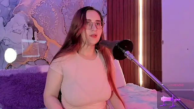 centaurigirl online show from October 28, 11:03 pm