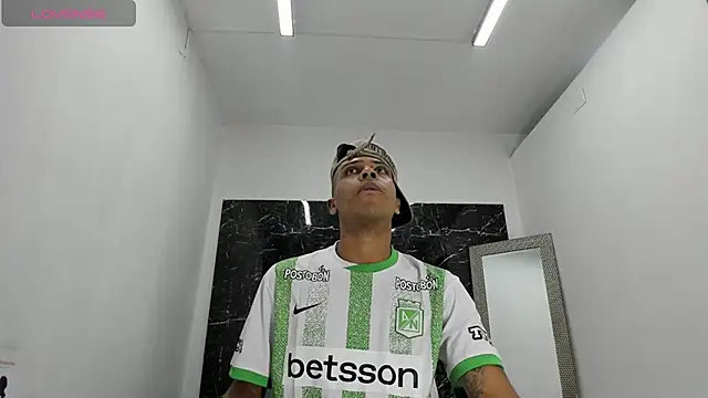 Snapshot of ada-brooke chatting on February 2, 11:53 am ada-brooke online show from February 2, 11:53 am