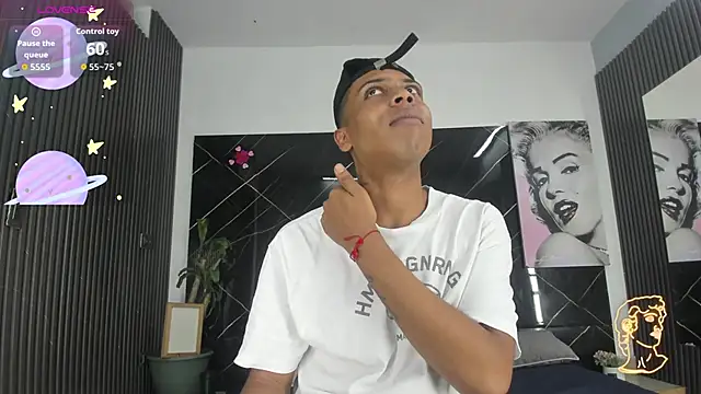 ada-brooke online show from April 13, 11:58 am