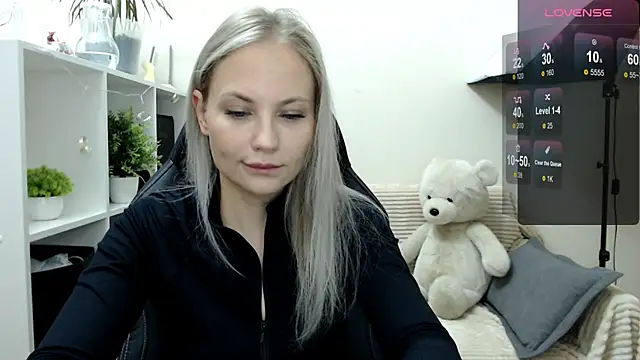 Snapshot of Sunny_bunny6 chatting on September 9, 3:16 am Sunny bunny6 online show from September 9, 3:16 am