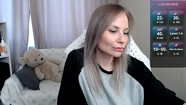 Sunny bunny6 online show from April 13, 2:37 am