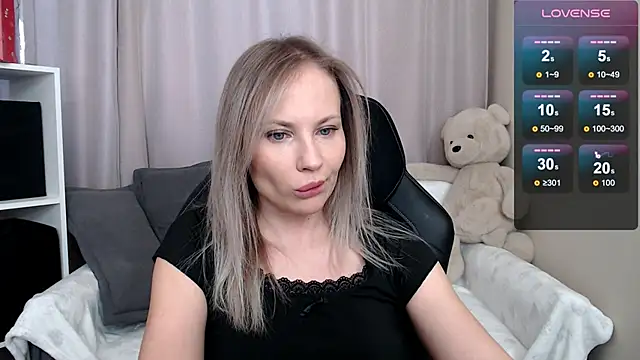 Sunny bunny6 online show from February 20, 3:36 am