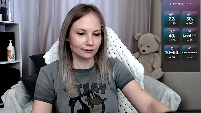 Sunny bunny6 online show from March 9, 4:05 am