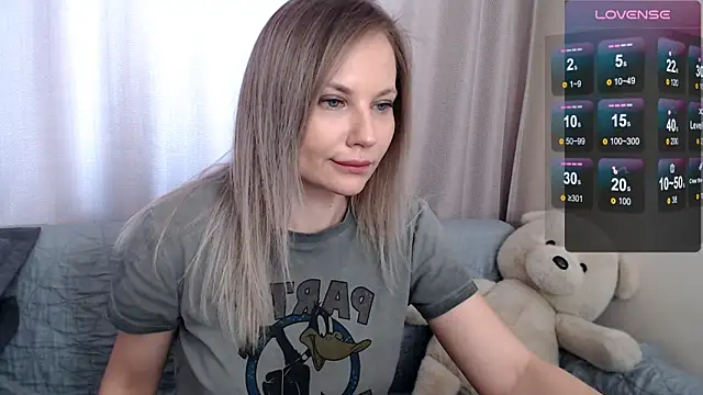 Sunny bunny6 online show from March 27, 5:05 am