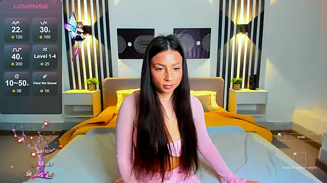 Snapshot of Tanita_Lambic chatting on November 12, 2:15 am Tanita Lambic online show from November 12, 2:15 am