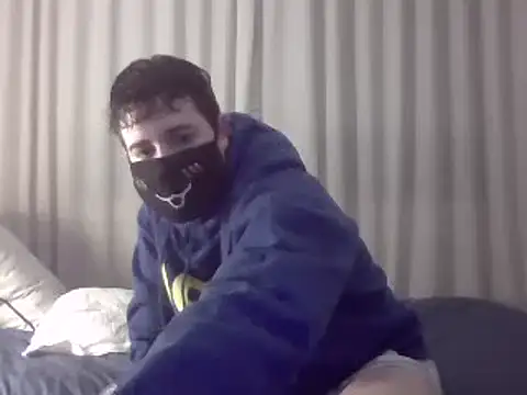 Your femboy24 online show from December 2, 9:34 pm