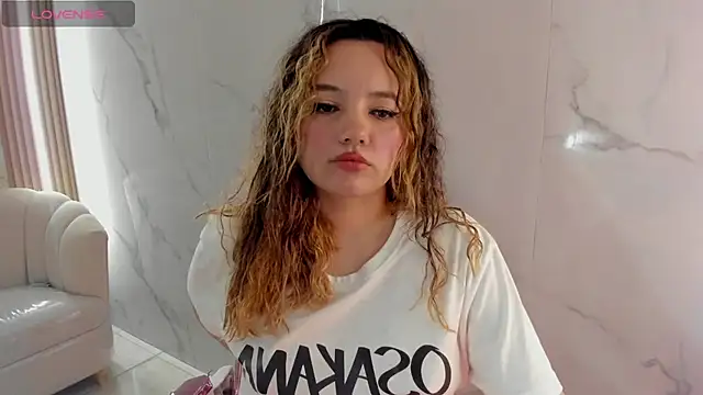 violet sub online show from January 9, 2:02 pm