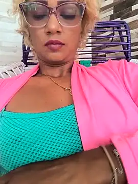 Amaliu  online show from February 6, 1:18 pm