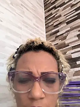 Amaliu  online show from February 19, 1:19 pm