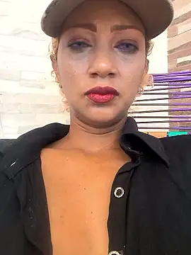 Amaliu  online show from December 22, 3:56 pm