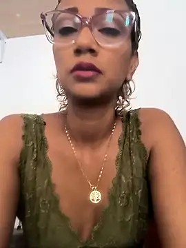 Amaliu  online show from February 20, 3:03 pm