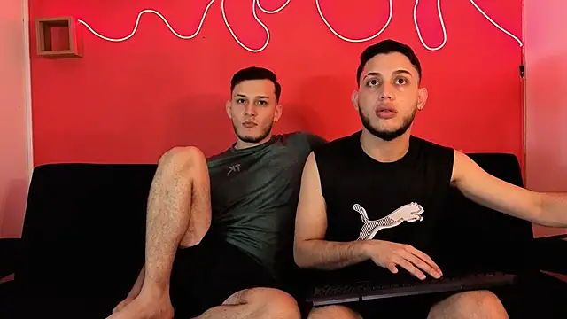 TommyandBillie online show from December 15, 10:04 pm