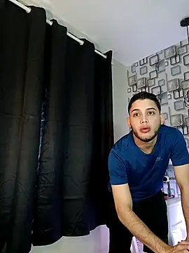 TommyandBillie online show from November 21, 6:07 pm