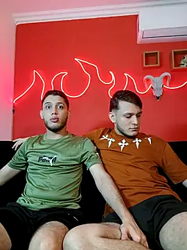 TommyandBillie online show from December 1, 6:20 pm