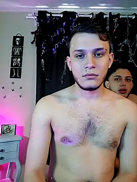 TommyandBillie online show from November 1, 6:02 pm