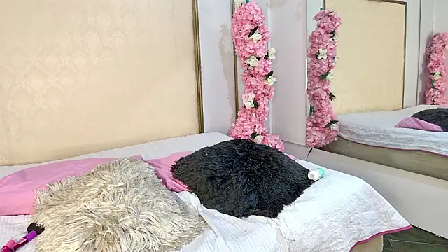 Roxxana-queen online show from March 19, 7:58 pm