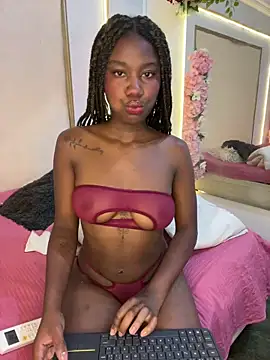 Roxxana-queen online show from March 21, 4:55 pm