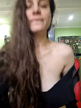 Snapshot of Ariana__ chatting on October 27, 5:52 am Ariana online show from October 27, 5:52 am