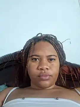 DANIELA MICHEL online show from January 11, 1:18 pm