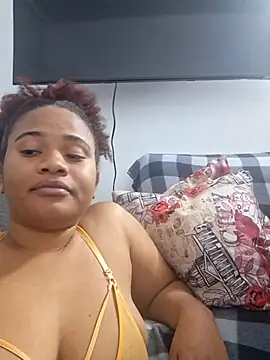 DANIELA MICHEL online show from December 3, 9:58 pm