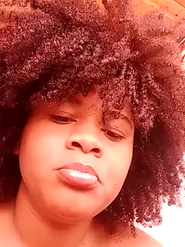 DANIELA MICHEL online show from March 9, 2:32 pm