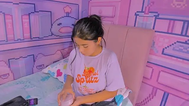  18alice online show from March 8, 3:06 am