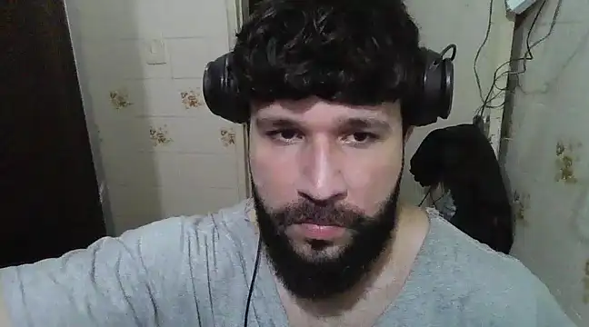 Snapshot of Cauan-t chatting on January 3, 11:55 pm Cauan-t online show from January 3, 11:55 pm