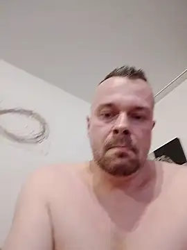 mikaaaaase online show from March 11, 9:42 pm