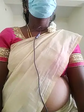 Snapshot of Preethytamilsexy chatting on May 30, 5:58 am Preethytamilsexy online show from May 30, 5:58 am