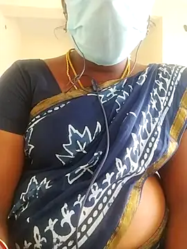 Snapshot of Preethytamilsexy chatting on June 20, 5:45 am Preethytamilsexy online show from June 20, 5:45 am